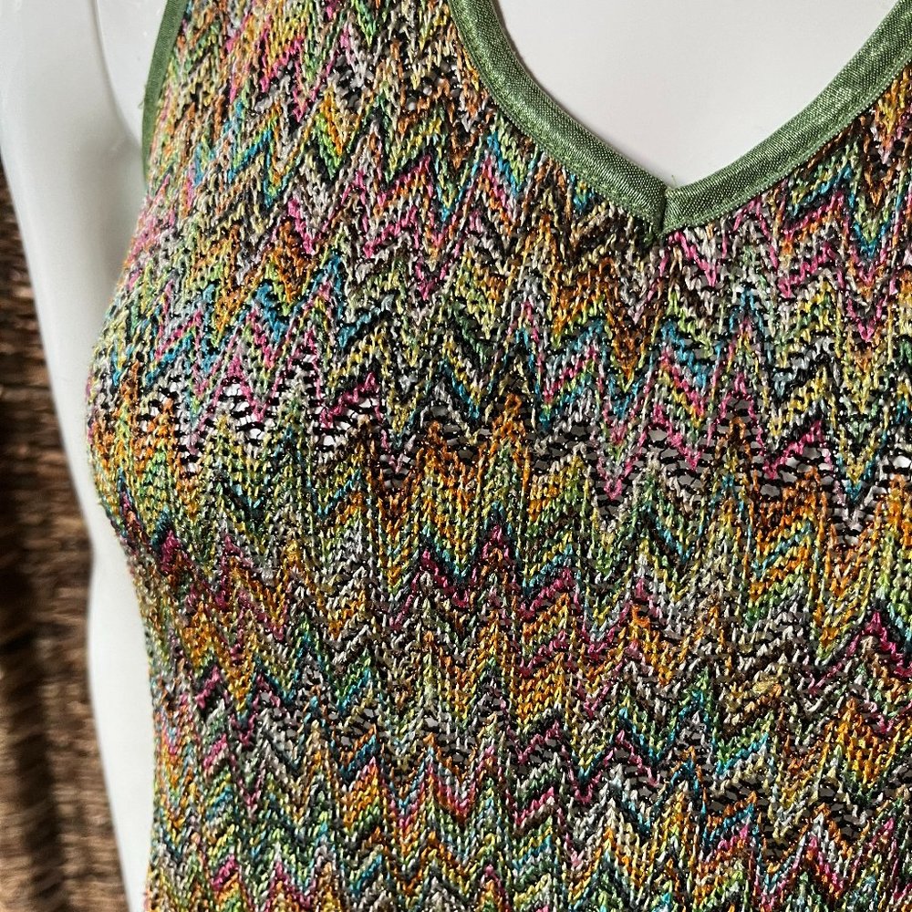 Groovy Retro Top - Picture 3 of 5